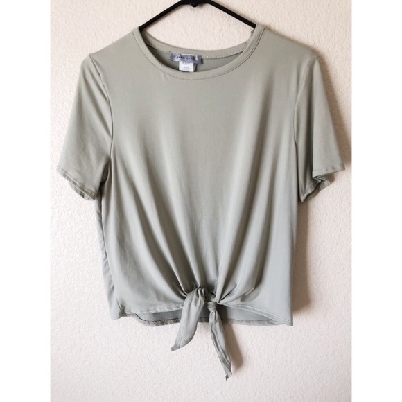 Tops - Isabel Jaxon Medium Top with Front Tie